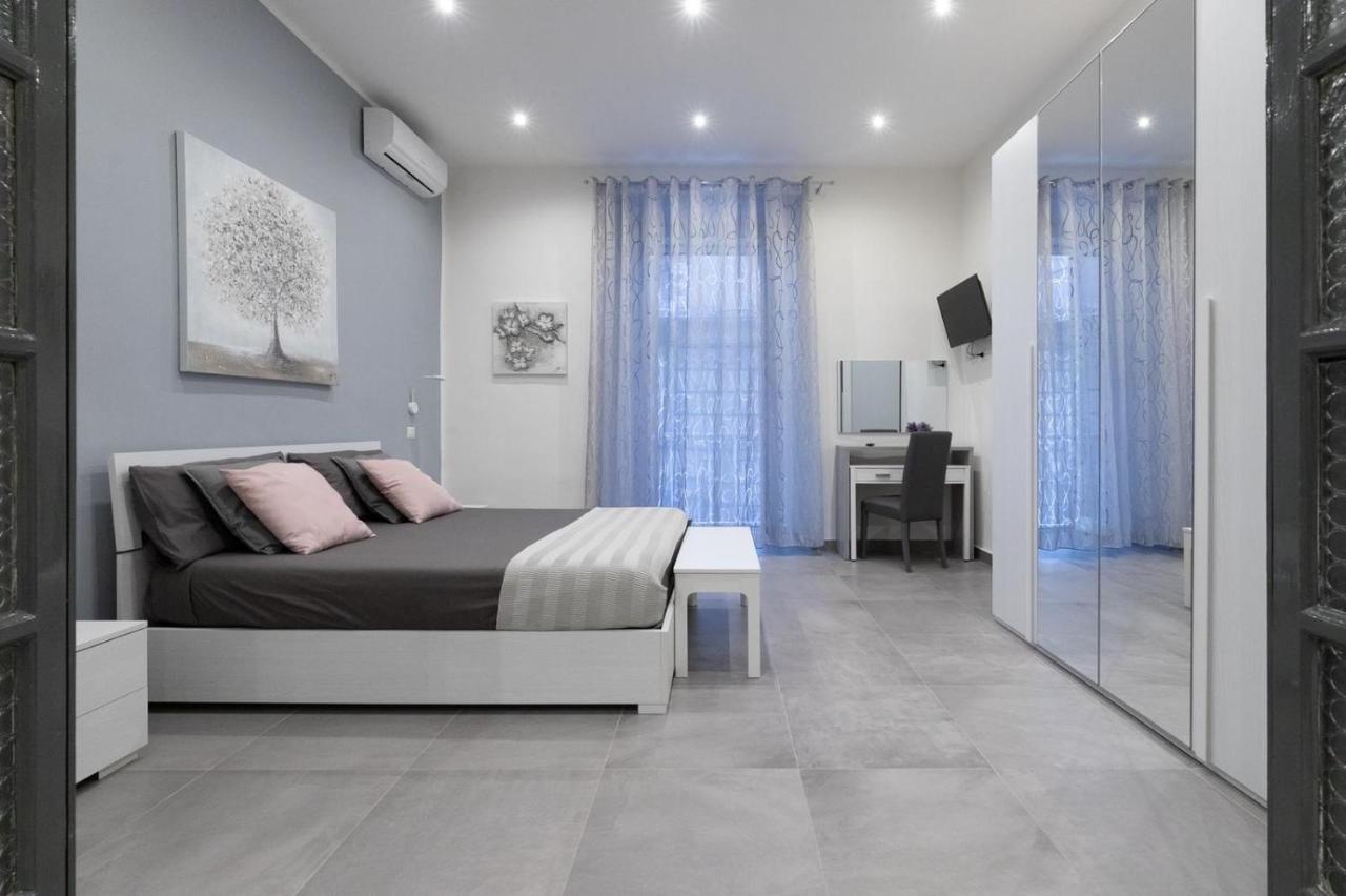 Dante Square Apartment เนเปิลส์ ภายนอก รูปภาพ